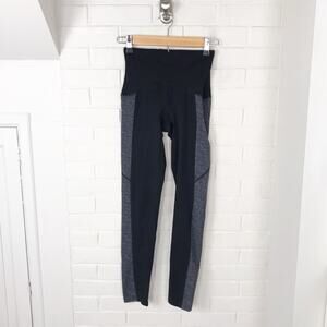 SPANX High Waisted Two Toned Activewear Leggings Size XS